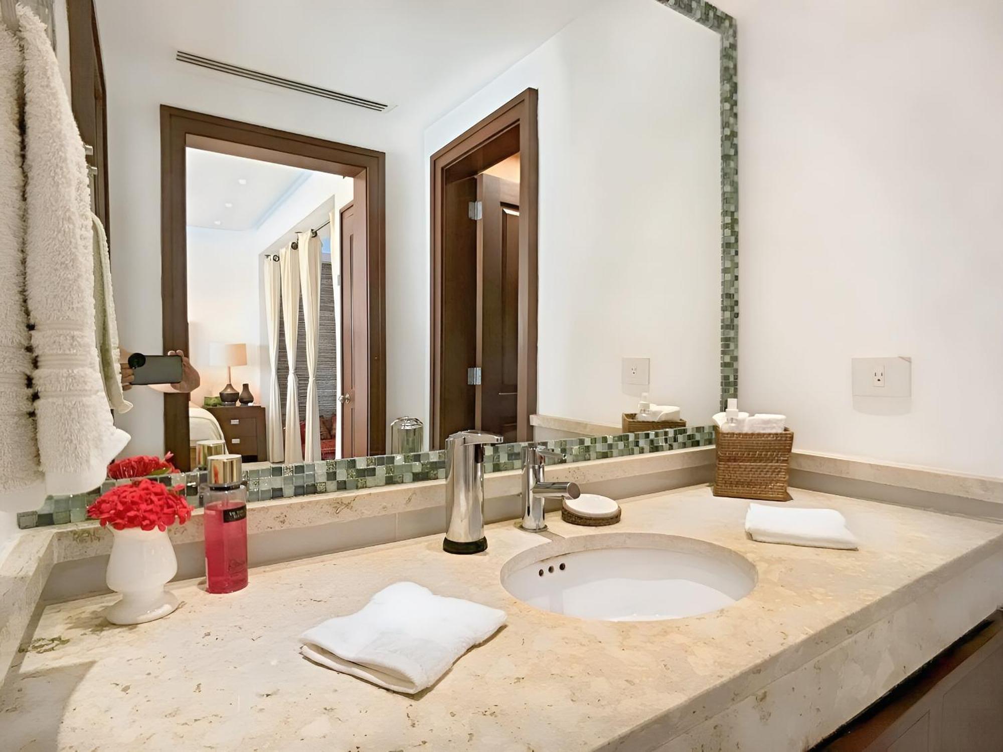 Luxury Duplex -4 Pers- 2Mn Beach&5Th Av, Pool, Gym Playa del Carmen Eksteriør bilde